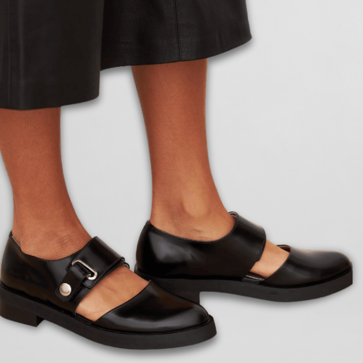 Sara - Scarpe Mary Jane classiche con fibbia regolabile