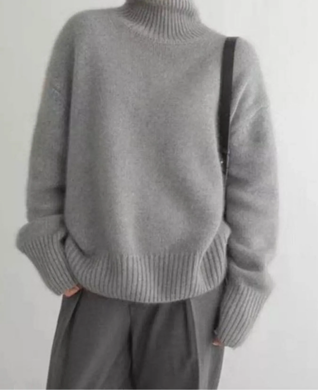 Scarlett | Maglione a Collo Alto con Spalle Cadute