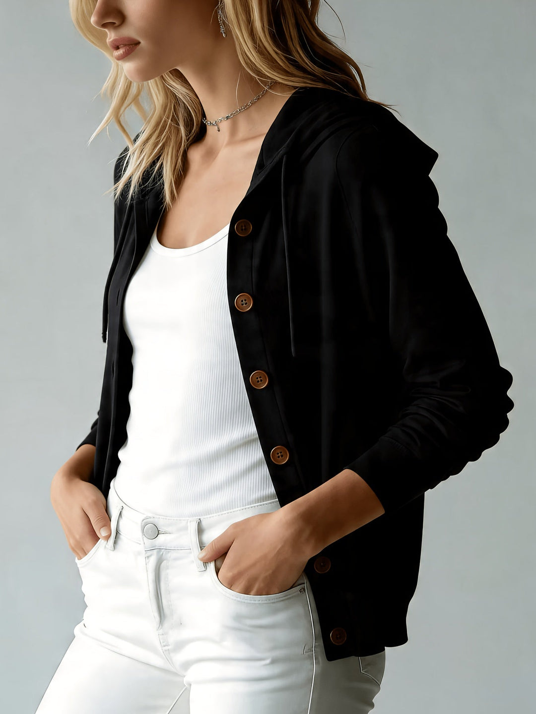 Noemi | Cardigan Nero con Cappuccio e Bottoni