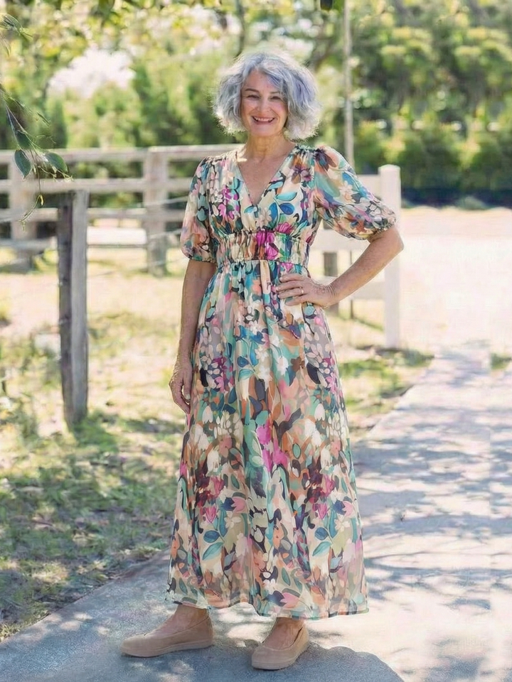 Eulalie | Abito midi con scollatura a V e maniche corte arricciate in vita