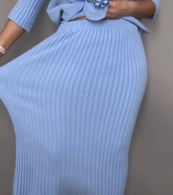 Debora | Completo in maglia con gonna midi a coste