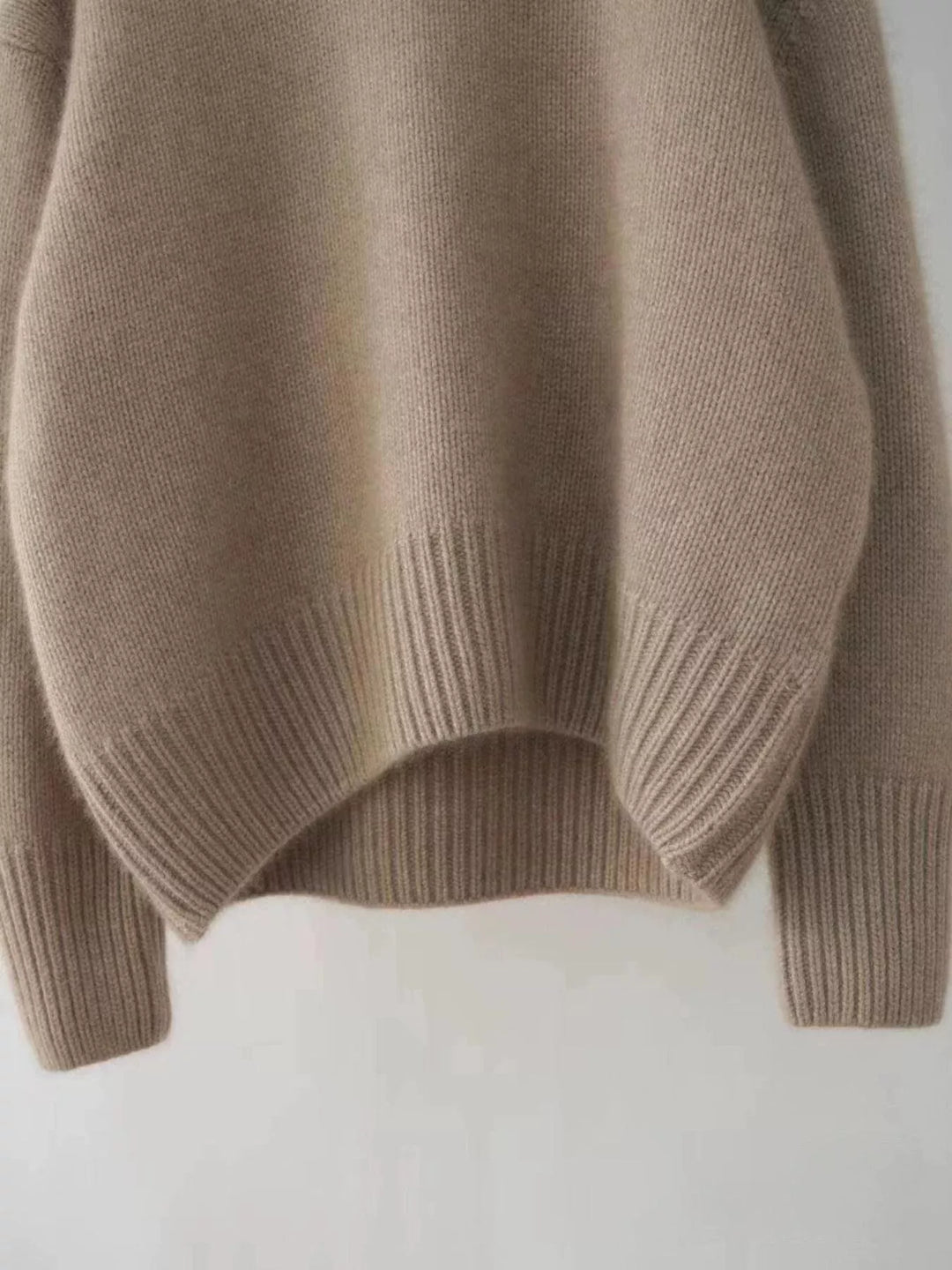 Scarlett | Maglione a Collo Alto con Spalle Cadute