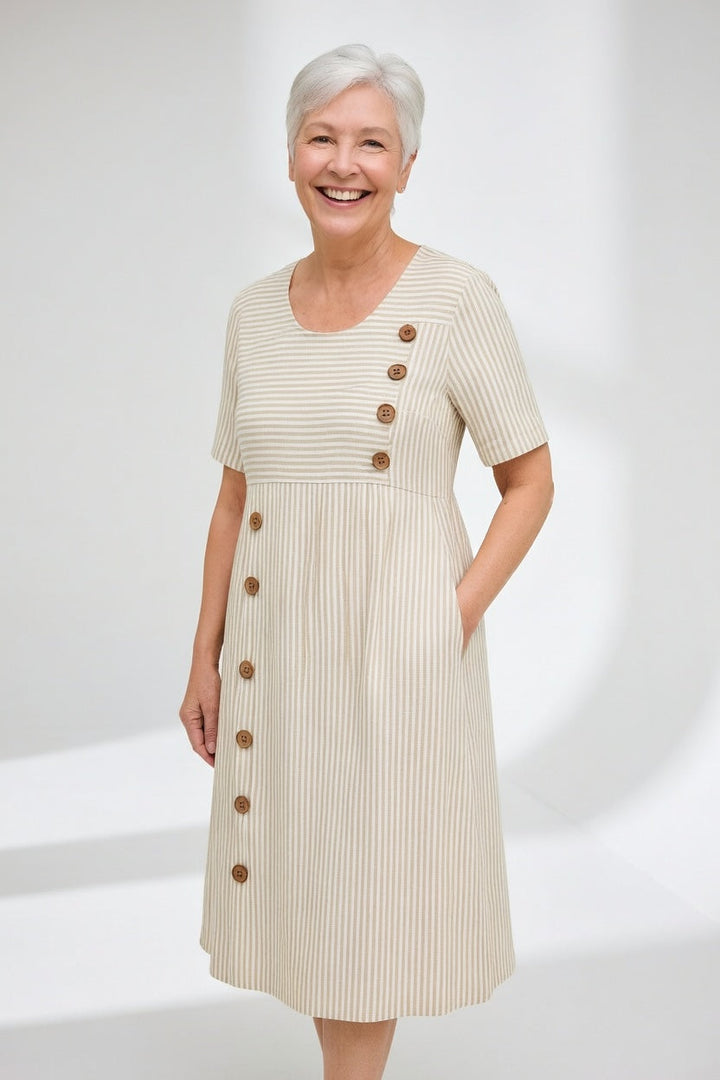 Linéora™ — Vestito a righe fluido con charme estivo