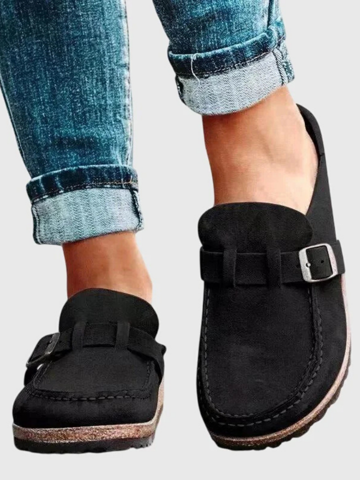 Il Mule in Suede con Fibbia Everyday