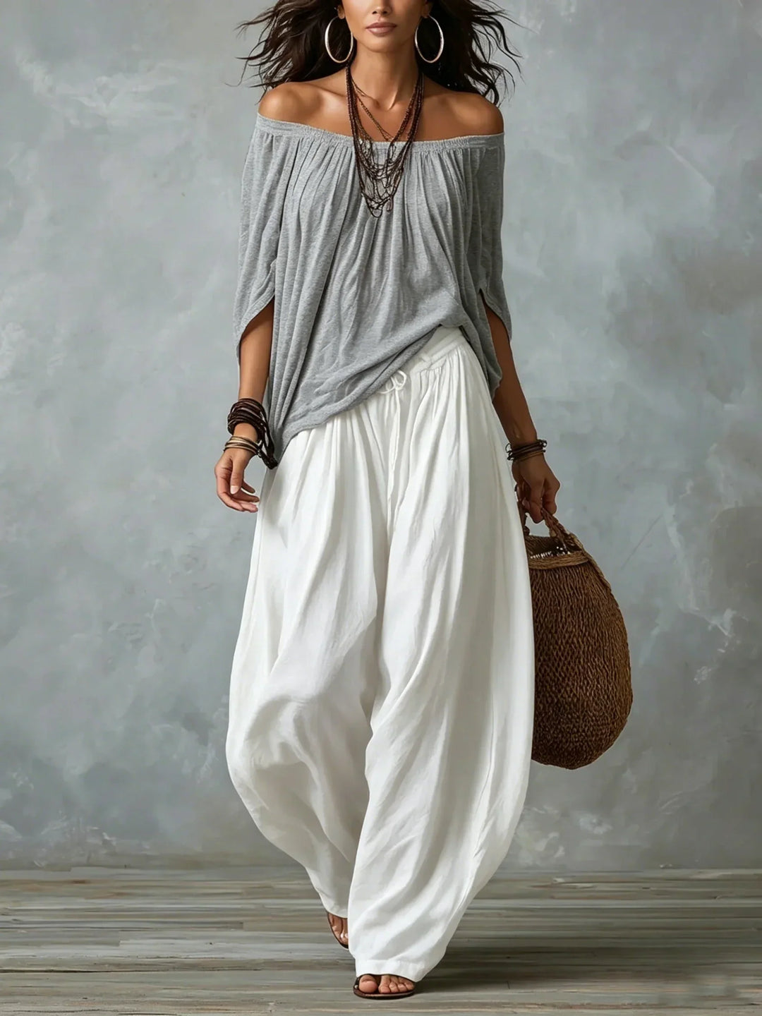 Top Off-Shoulder Ensemble & Pantaloni Lantern