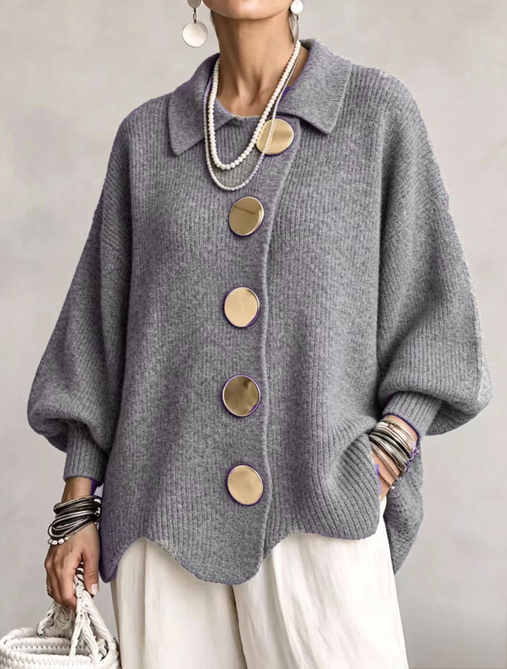 Isadora™ | Cardigan Oversize con Collo e Grandi Bottoni in Metallo
