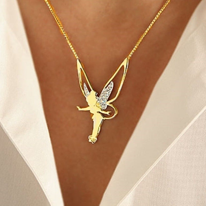 Collana con pendente fata in oro