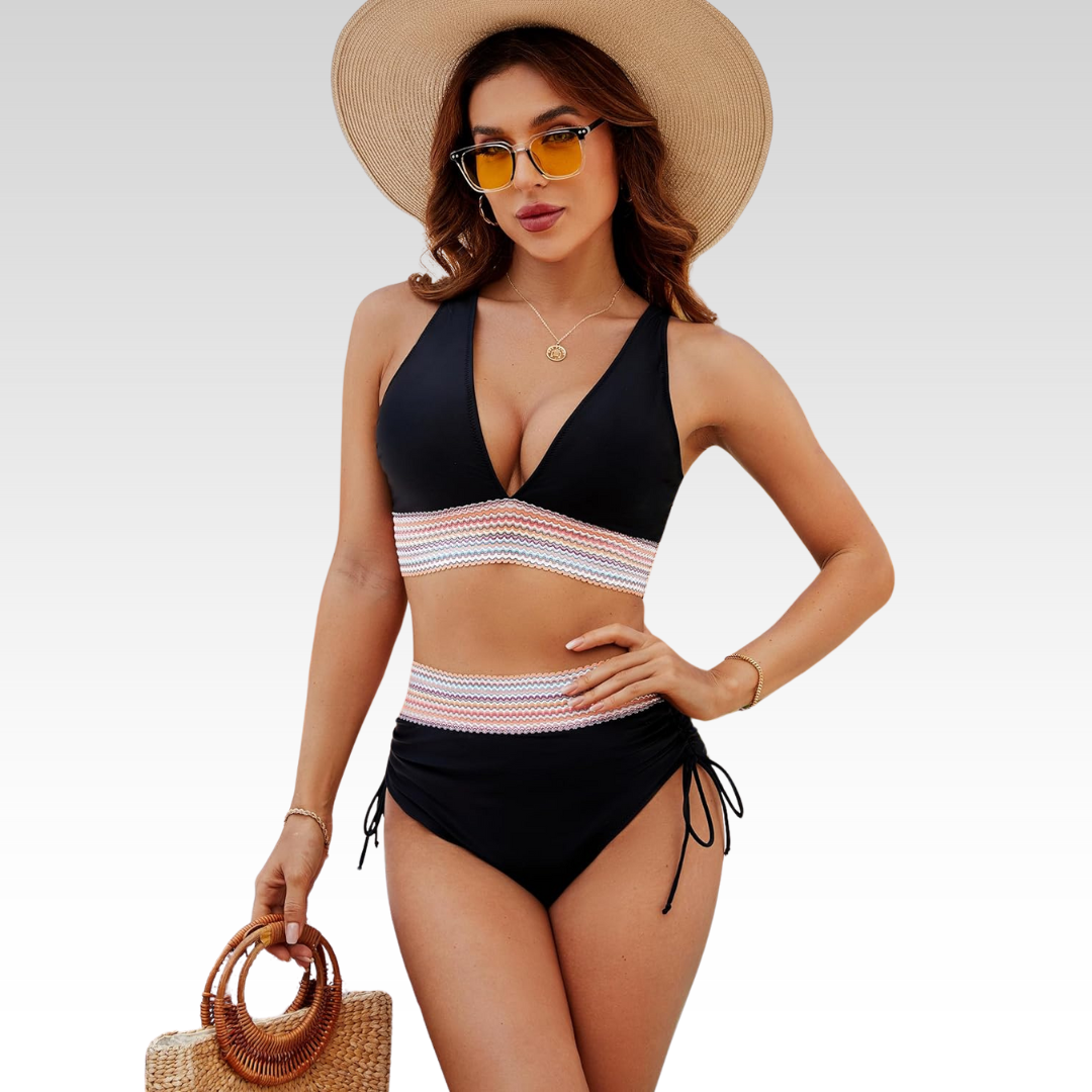 Élora – Sculpting in elegante bikini