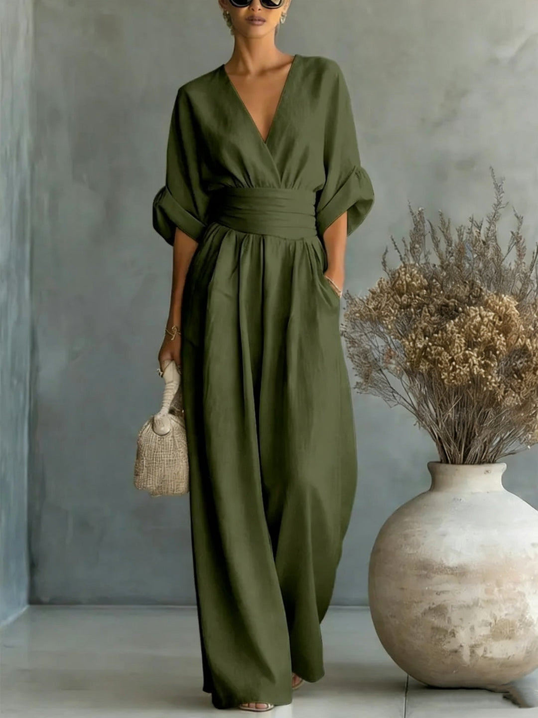 Abito Elegante a V, Schiena Nuda e Maniche Fluide - Maison Claire e Sylvie