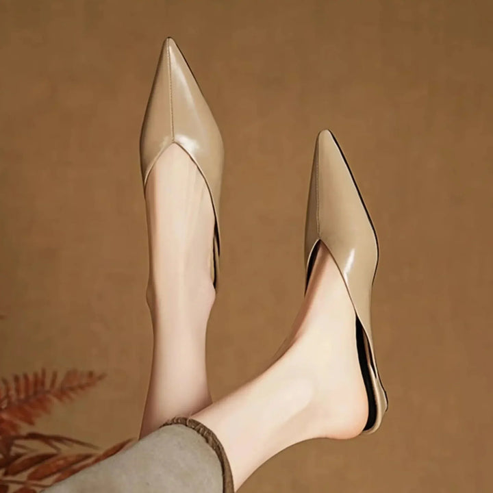 Mules in pelle Eneva