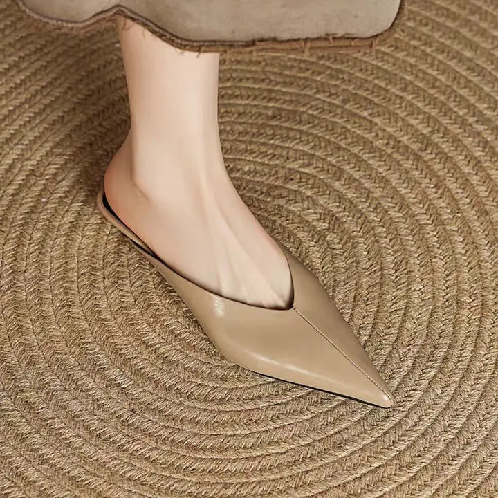 Mules in pelle Eneva