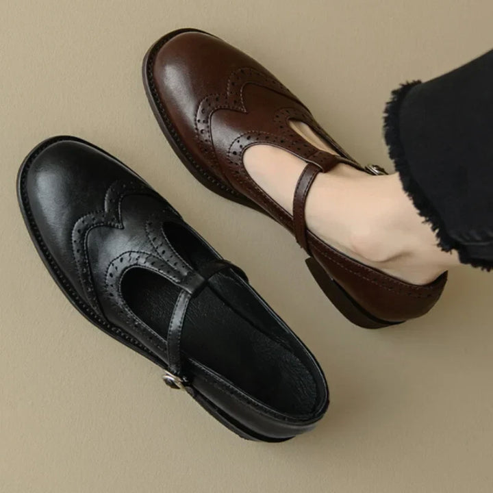 Eleganti Mary Jane con T-Strap