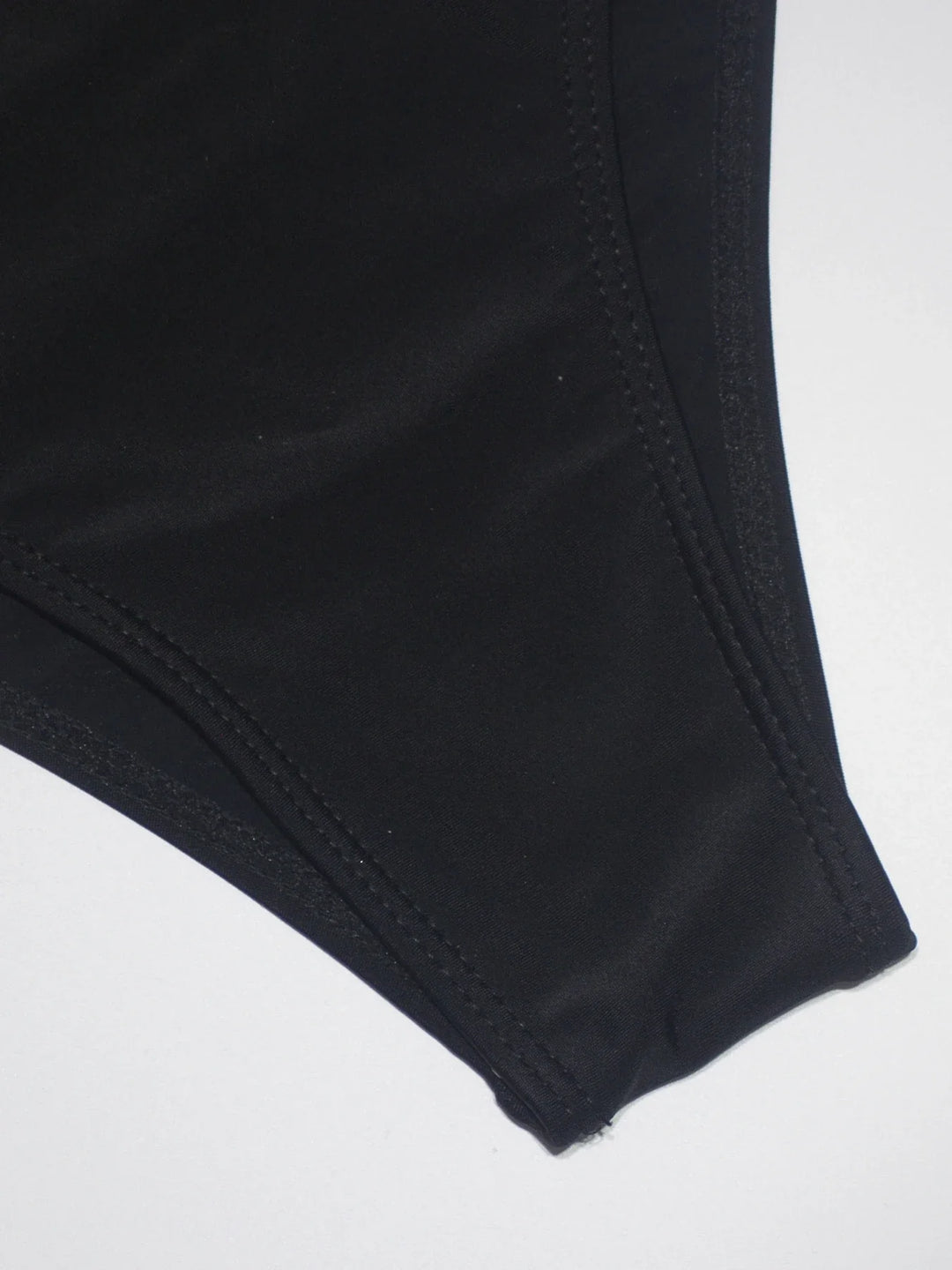 Costume da Bagno Intero con Spalline Incrociate di Supporto