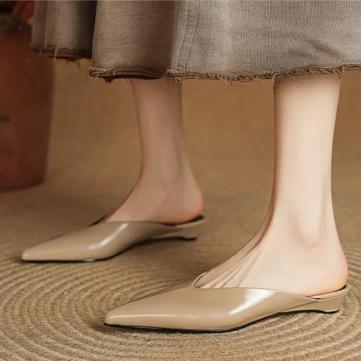 Mules in pelle Eneva