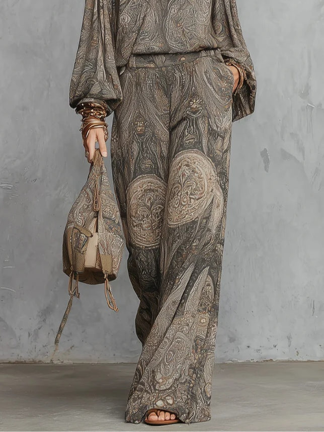 Top con maniche a lanterna e pantaloni a gamba larga con motivo paisley grigio