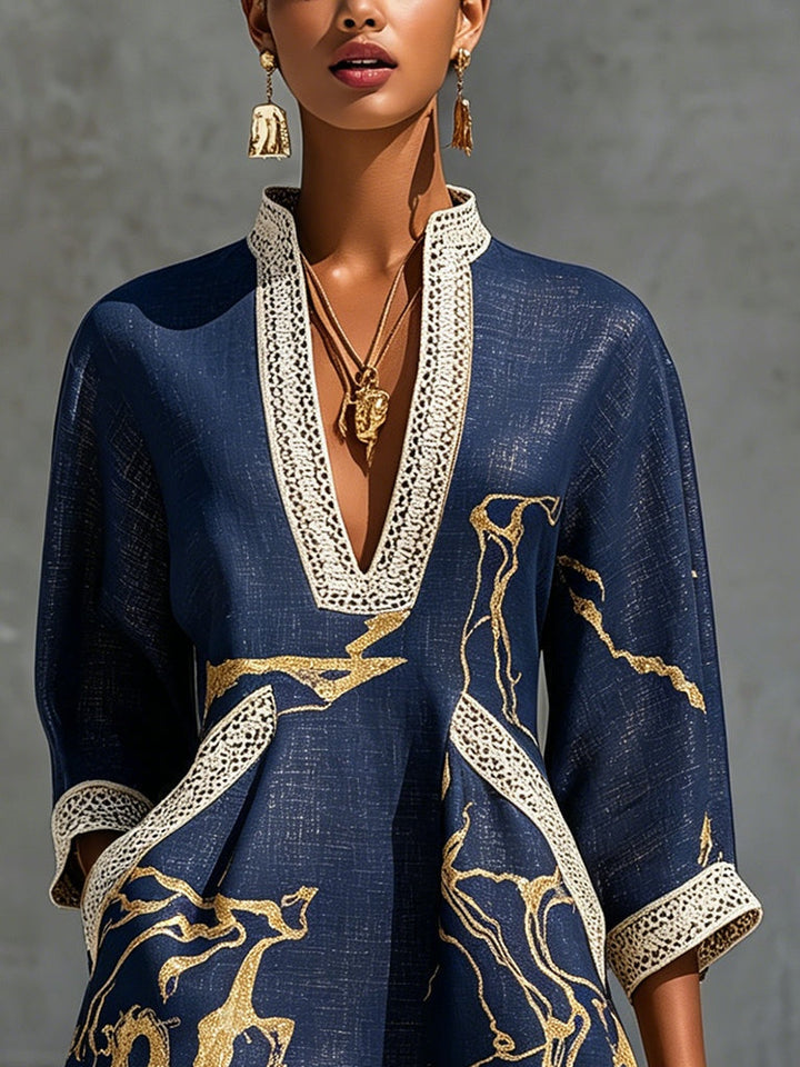 Abito Mini in Pizzo all'Uncinetto con Scollo a V Stampato Oro Blu Navy