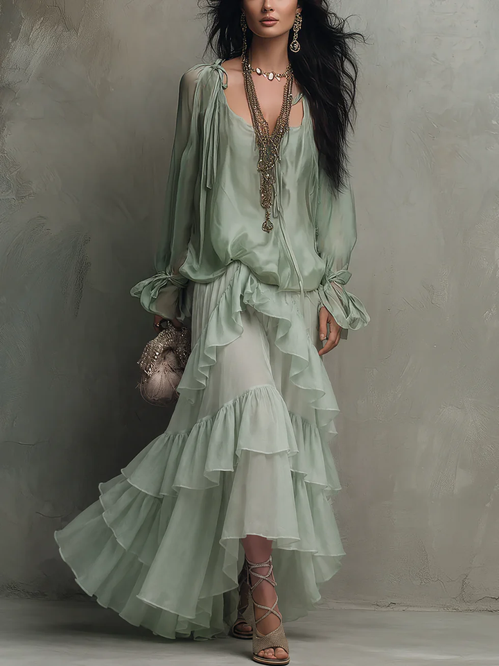 Top in Chiffon Verde Menta con Volant Abbinato a un Set di Gonna a Strati