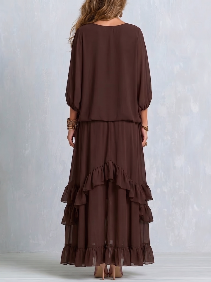 Top a V con Coulisse in Chiffon Marrone Abbinato a un Set di Gonna a Righe Ruffle