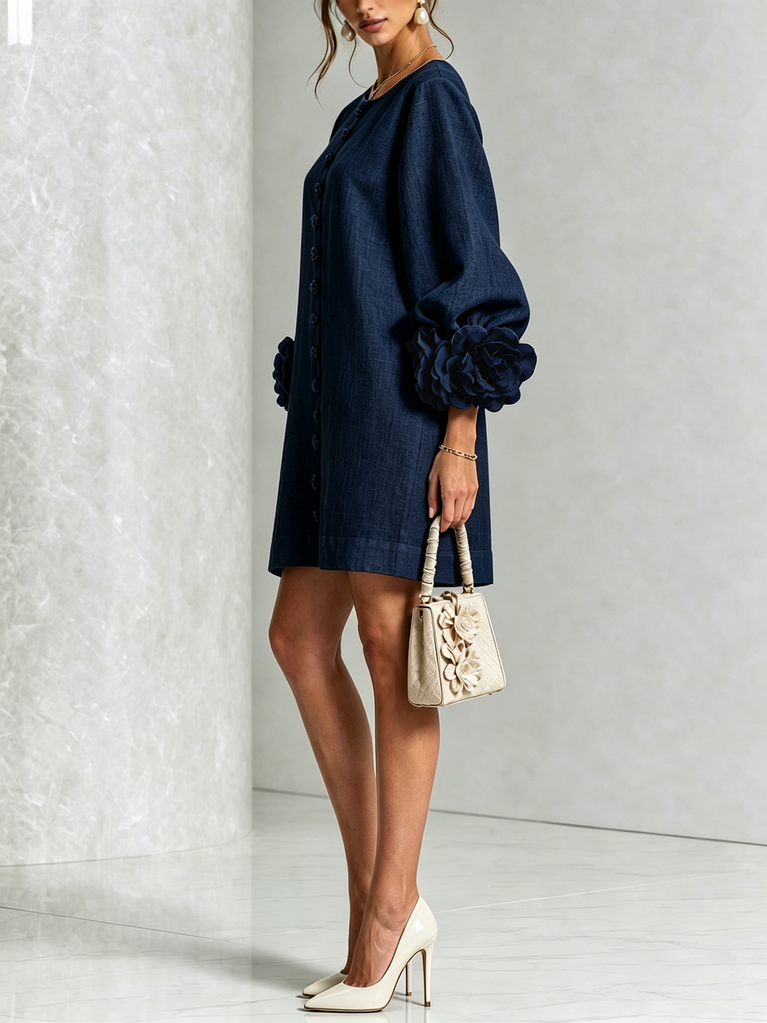 Abito Mini Button-down Navy con Maniche Floreali Stravaganti