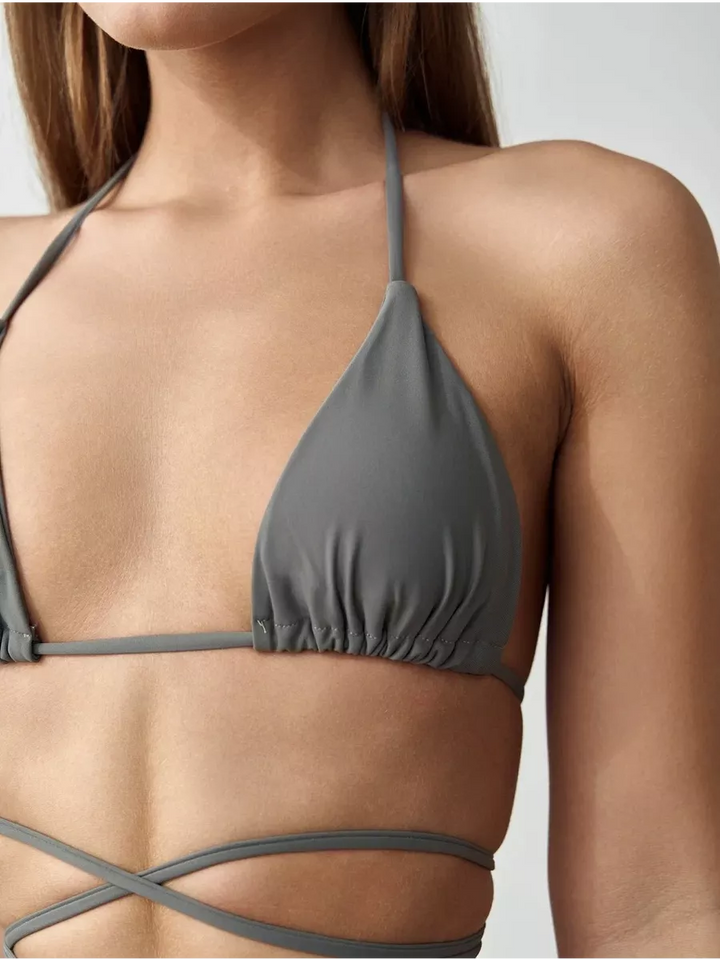 Azura – Bikini con dettagli incrociati