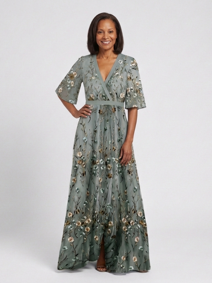 Evadne | Abito maxi floreale con scollatura a V e maniche corte