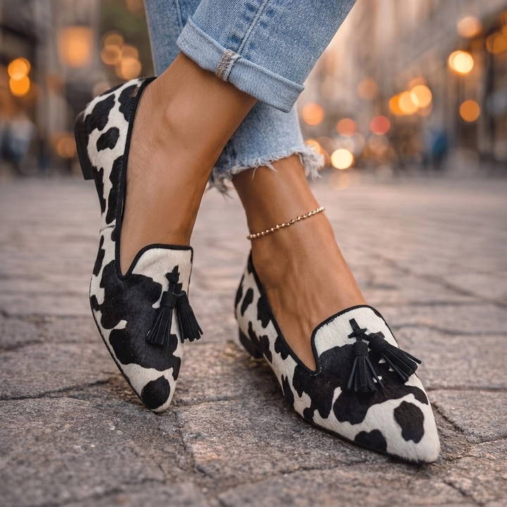 Ondina | Ballerine a punta con nappine