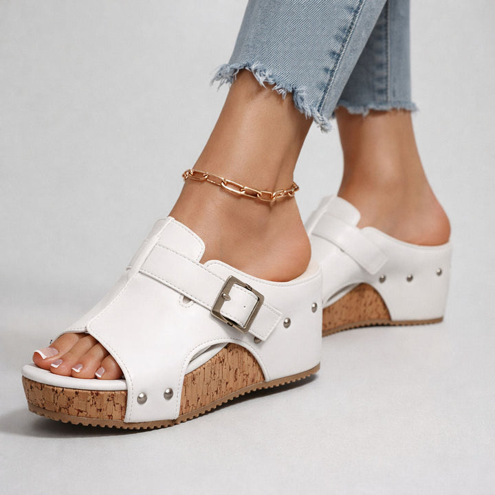 CASSIA™ | Sandali con zeppa in pelle