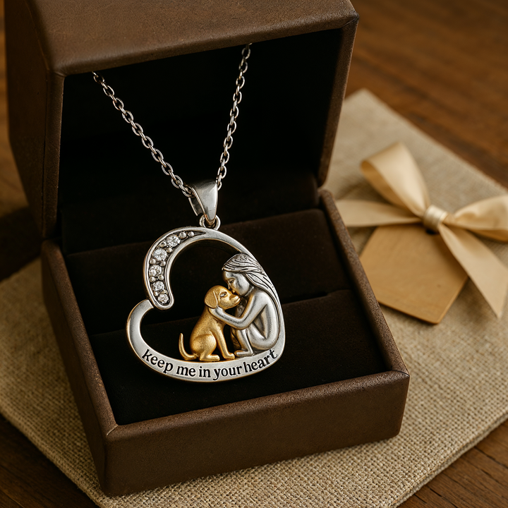Emery™ | Collana con pendente a forma di cuore per cani