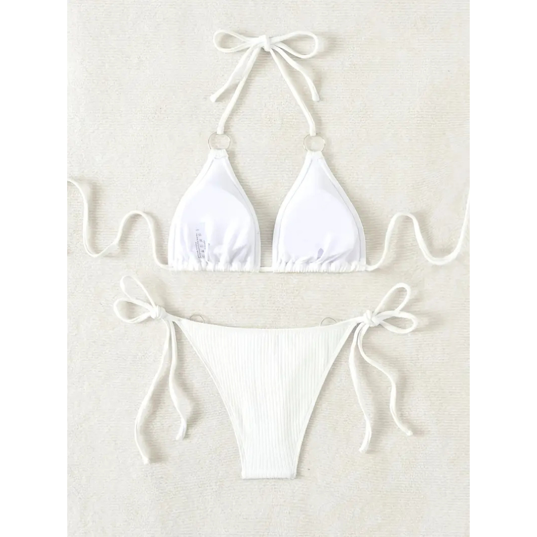 Ribbed Luxe – Bikini di design a righe e elegante