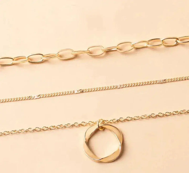 Trinidad - Collana Dorata Classica a Strati con Pendente