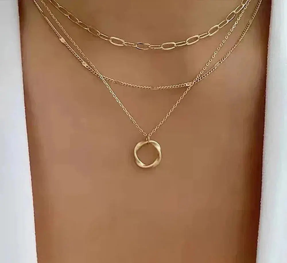Trinidad - Collana Dorata Classica a Strati con Pendente
